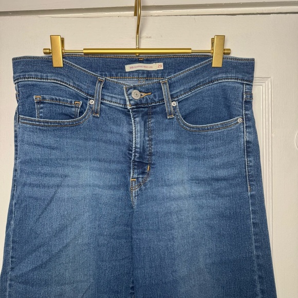 Levi's 318 Shaping Wide Leg Denim Jeans in Clever Girl 29x32 - Picture 6 of 15